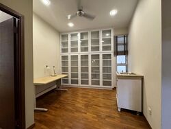 Lakepoint Condominium (D22), Condominium #631128611